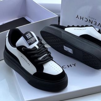 Givenchy Casual Sneakers Black White