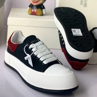 Alexander McQueen Low Top Casual Sneakers Black Mix