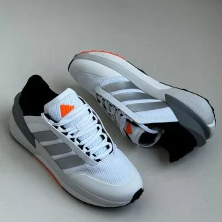 Adidas Avryn Sneakers White