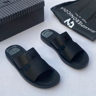 Giampieronicola Pam Slippers Black