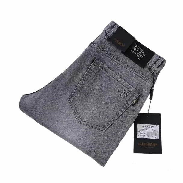 Burberry Straight Cut Jeans Ash