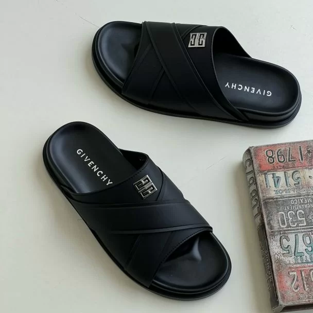 Givenchy Slide Pam Slippers Black