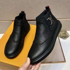 Valentino One Stud Low-Top Calfskin Sneaker “Black”