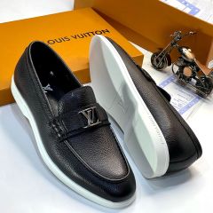 Louis Vuitton LV Icon Leather Loafers Black